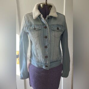 Ashley - Vintage Charm Distressed Denim Sherpa Lined Jacket Size Small